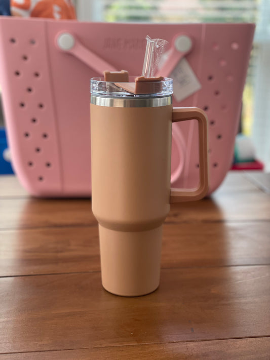 40 oz tumbler with straw - brown